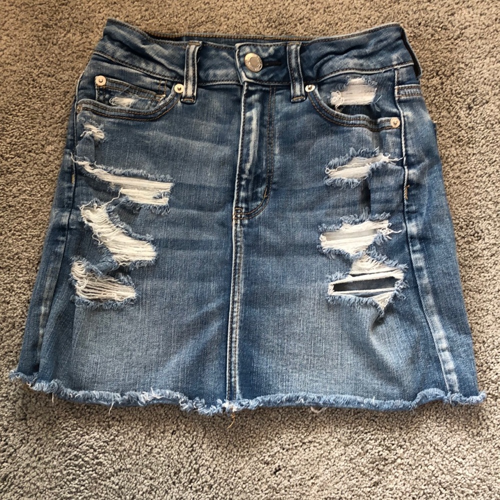 American Eagle Light Washed Jean Skirt
